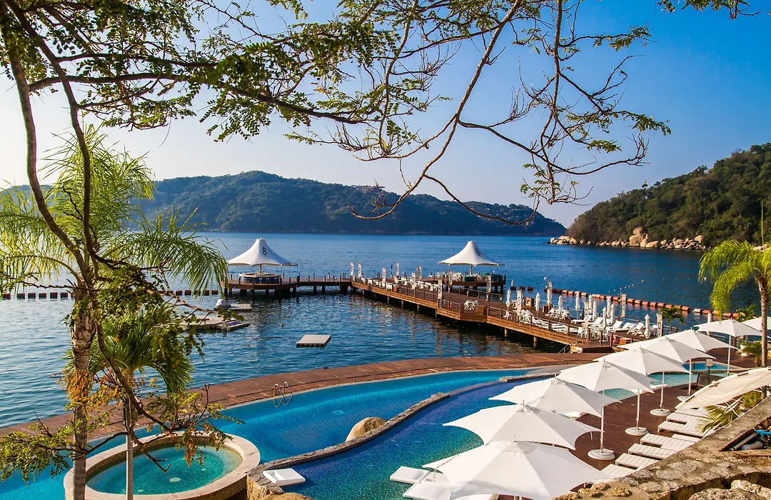 B Pichilingue Rooms & Beach Club-1
