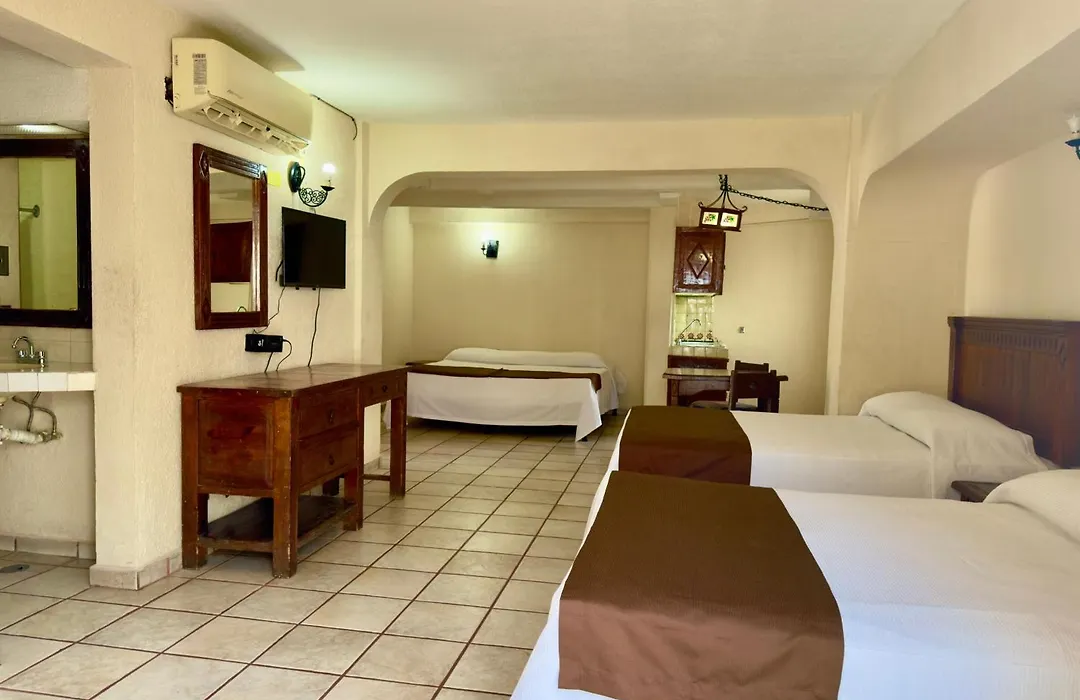 Hotel Hacienda María Eugenia-1