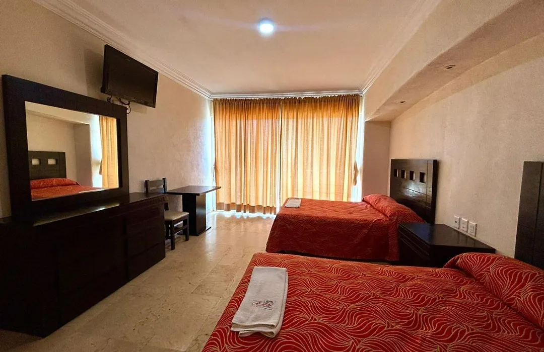 Hotel RRU Diamante-1