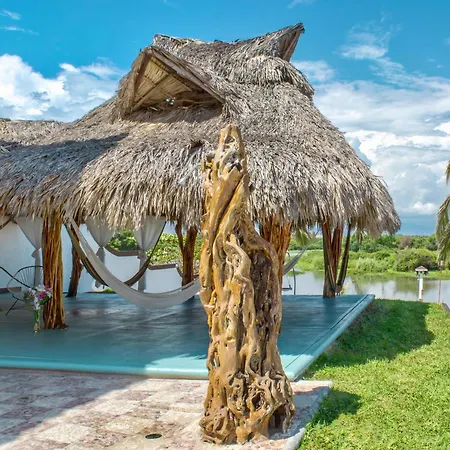 Hotel Boutique Punta Jamaica-2