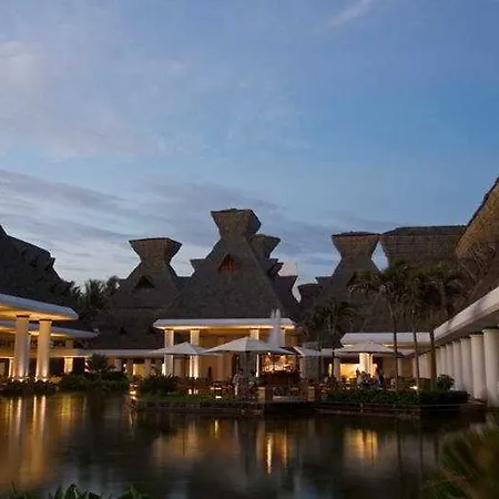 The Grand Mayan Acapulco-3